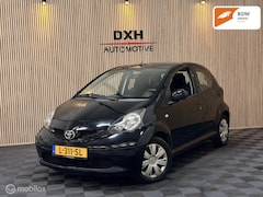 Toyota Aygo - 1.0-12V + 5-DEURS 105.000km AIRCO APK-20/7/2026