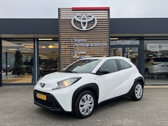 Toyota Aygo X - 1.0 VVT-i MT Play | Camera | Carplay | Ad.Cruise