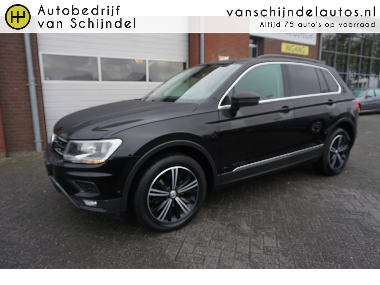 Volkswagen Tiguan - 1.4 TSI 150PK 4MOTION HIGHLINE OFFROAD AUTOMAAT PANORAMADAK 360CAMERA LEDER STOELVERWARMIN - AutoWereld.nl