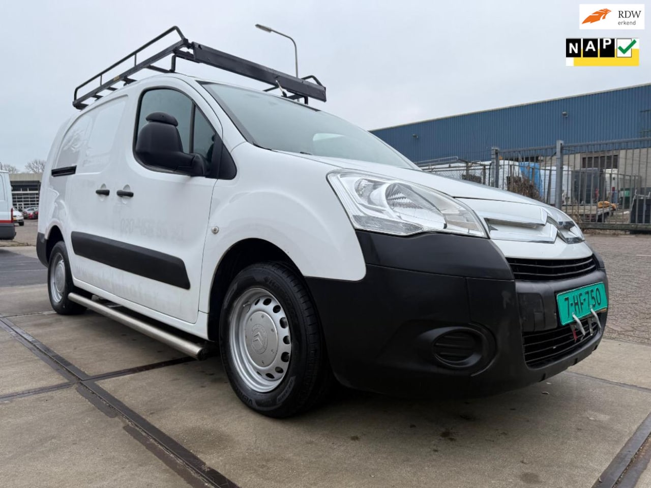 Citroën Berlingo XL - 1.6 HDIF 600 Comfort - AutoWereld.nl