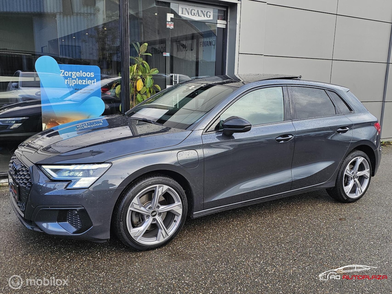 Audi A3 Sportback - 40 TFSI e Edition Panorama/HUD/Memory/Sfeer/Keyless - AutoWereld.nl