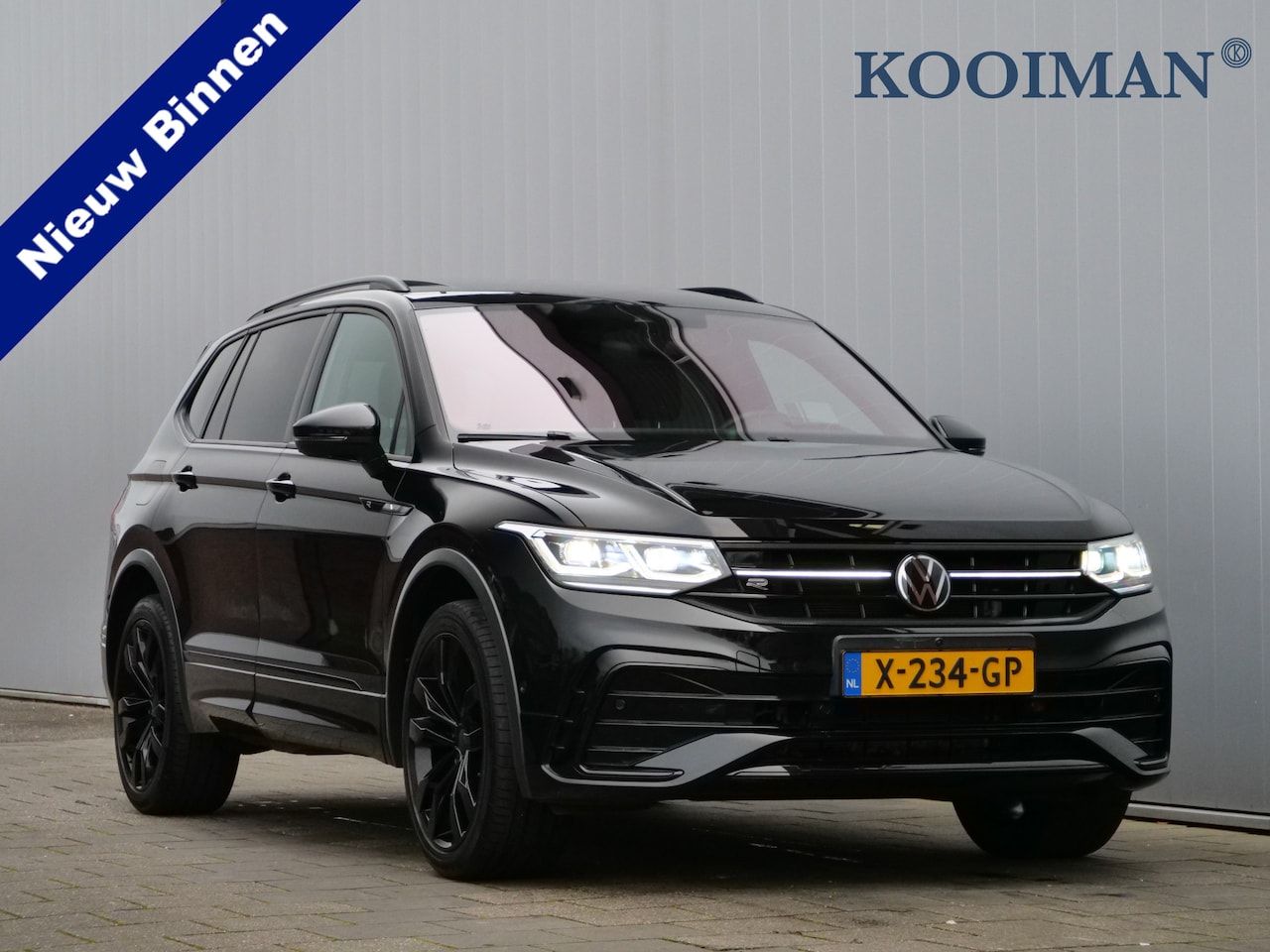 Volkswagen Tiguan Allspace - 1.5 TSI R-Line Business 150 Pk Automaat Harman/Kardon / Schuifdak / Carplay / Camera - AutoWereld.nl