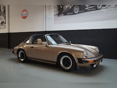 Porsche 911 Targa - 3.0 Super Carrera Beautiful Driver (1982)