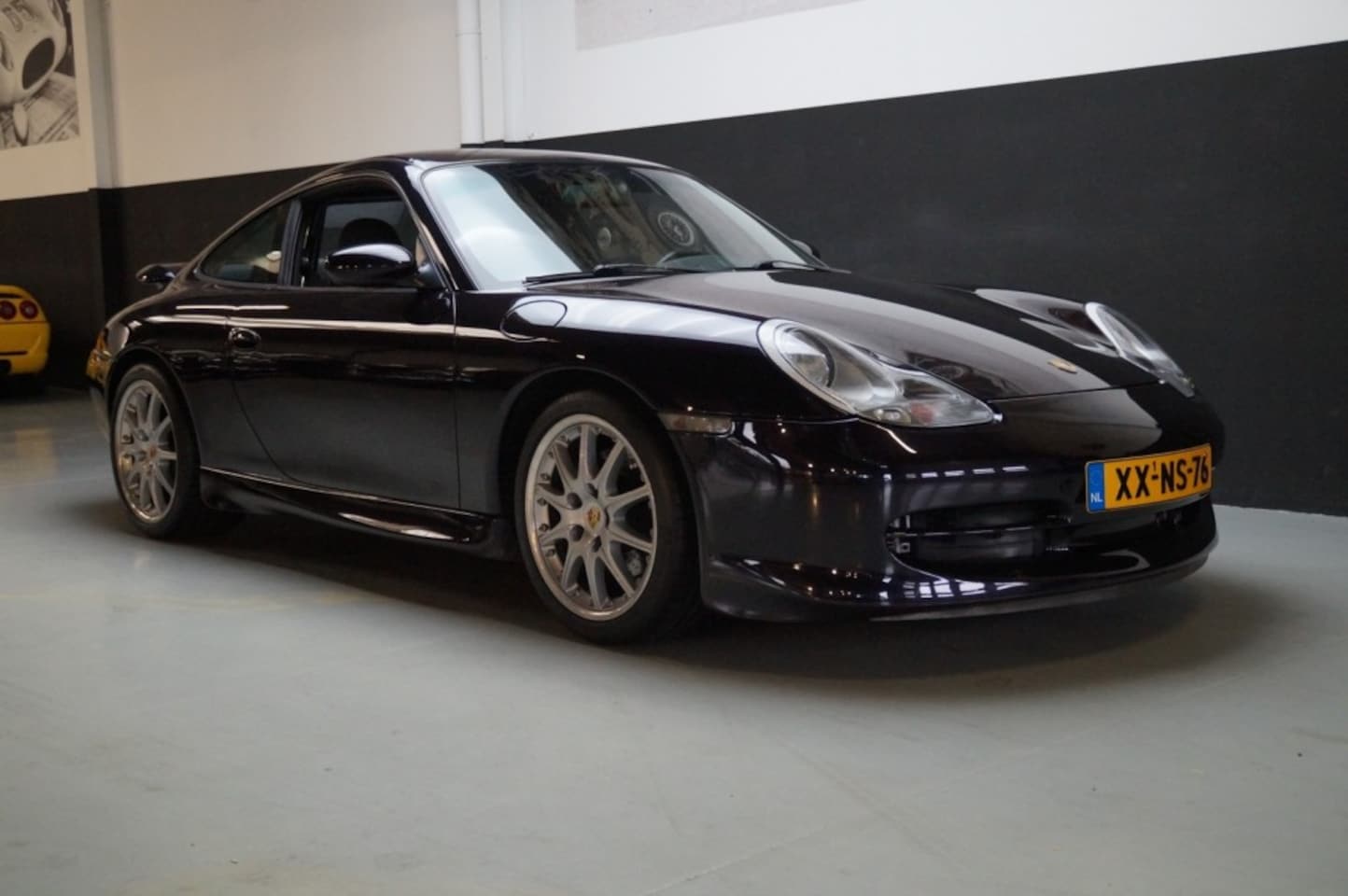 Porsche 911 - 996 Carrera 2 Coupe Dutch Limited Edition 1 of only 9 (1999) - AutoWereld.nl