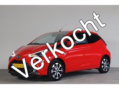 Toyota Aygo - 1.0 VVT-i x-joy NL-Auto Camera I Apple Car-Play i Climate