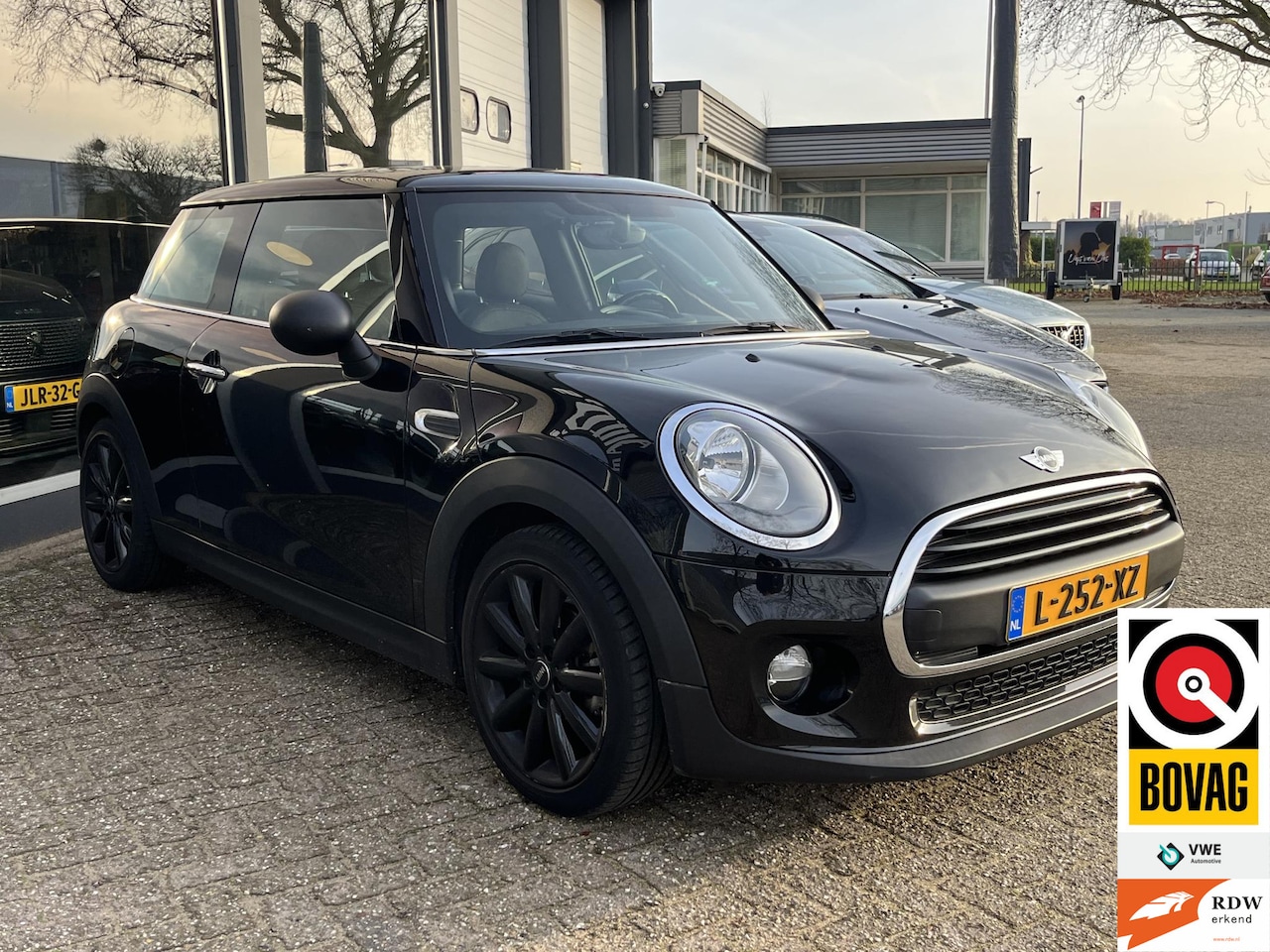 MINI One - Mini 1.5 Lage km stoelverwarming keyless led - AutoWereld.nl