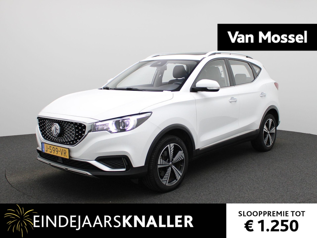 MG ZS - Luxury 45 kWh | ACHTERUITRIJCAMERA | PANORAMA SCHUIFDAK | NAVIGATIE | LEDEREN BEKLEDING | - AutoWereld.nl