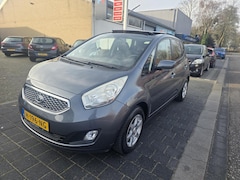 Kia Venga - 1.6 CVVT X-ecutive 5 deurs, climate control, wlwktrisch panoramadak, stoelverwarming
