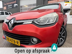 Renault Clio Estate - 1.5 dCi ECO Dynamique van 2de Eigenaar met trekhaak en navigatie en cruise controle en air