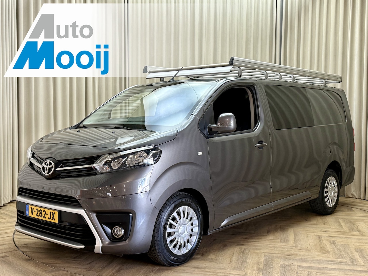 Toyota PROACE Long Worker - 2.0 D-4D Professional DC *BTW* Dubbele Cabine / Imperiaal / Camera / Navigatie / Cruise / - AutoWereld.nl