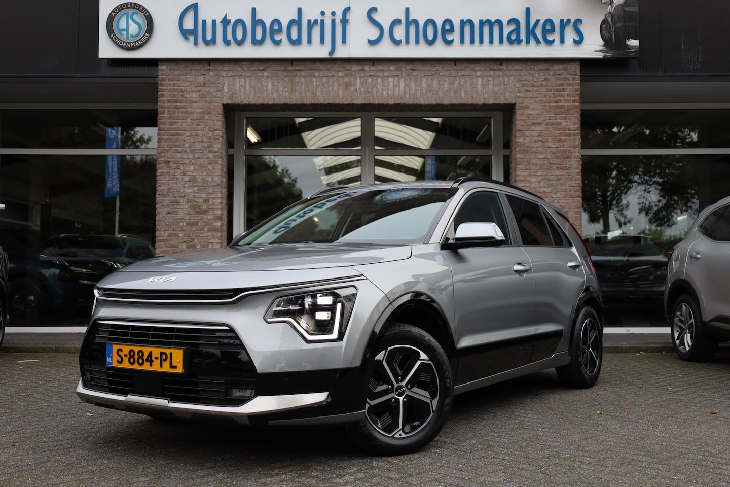 Kia Niro - 1.6 GDi Hybrid DynamicPlusLine TREKHAAK-AFN LEER HUD PANO CARPLAY STOEL/STUURVERW. CAMERA - AutoWereld.nl