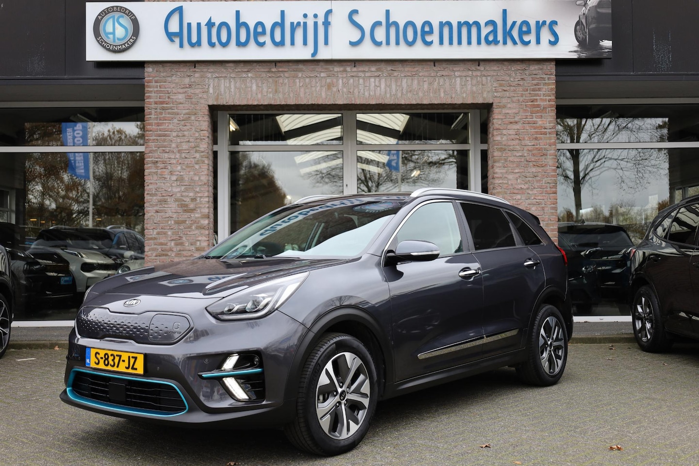 Kia e-Niro - ComfortLine 64 kWh TREKHAAK-AFN CAMERA CARPLAY HALF-LEER ELEC.STOEL DAB ADAPTIVE-CRUISE C - AutoWereld.nl
