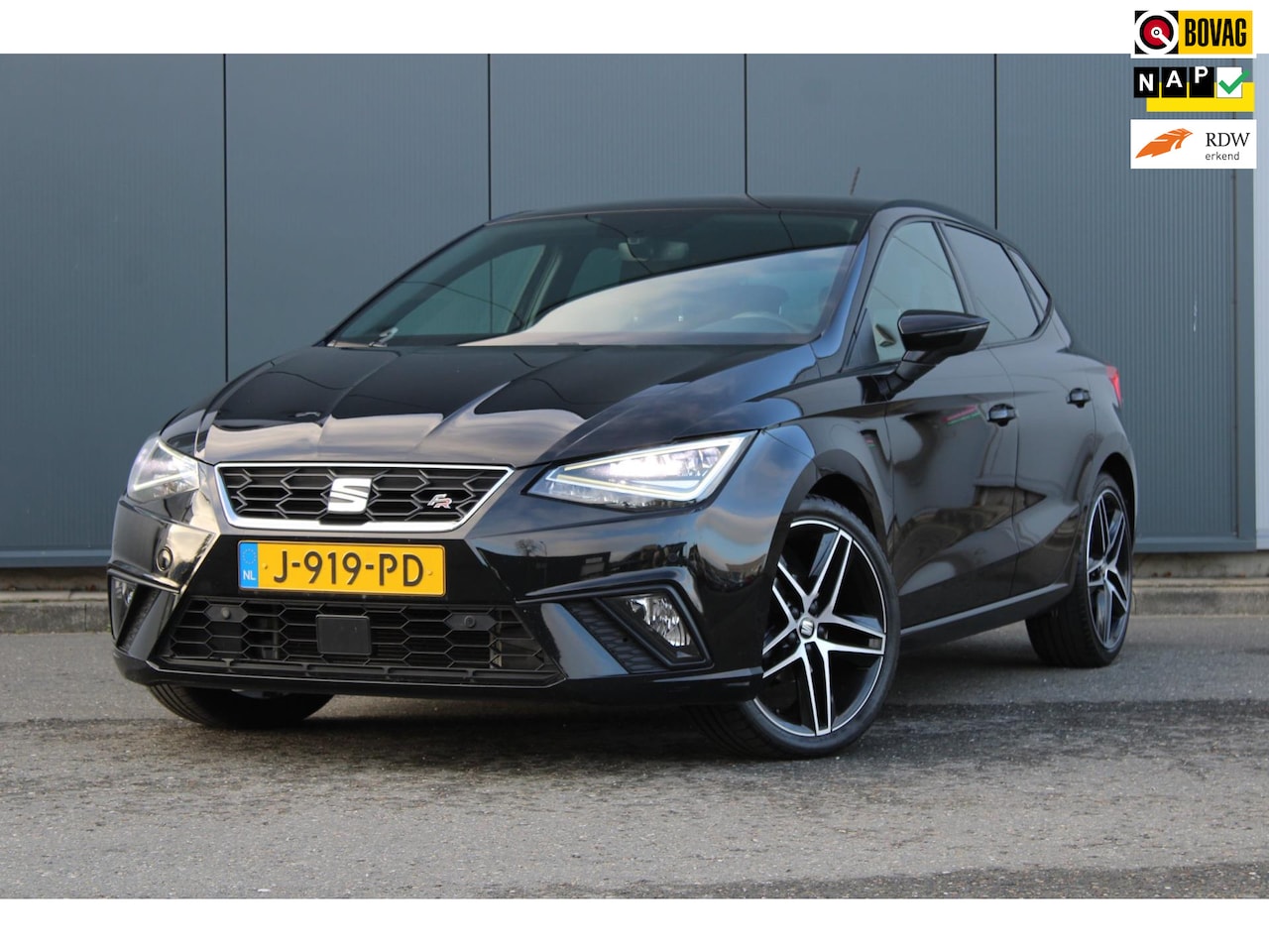 SEAT Ibiza - 1.0 TSI FR Limited Edition 1.0 TSI FR Limited Edition, BTW, Alcantara/Leder, Stoelverwarming, 18 Inch, Camera, Carpla - AutoWereld.nl