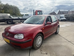 Volkswagen Golf - 1.9 TDI Clima 66 kw 1999