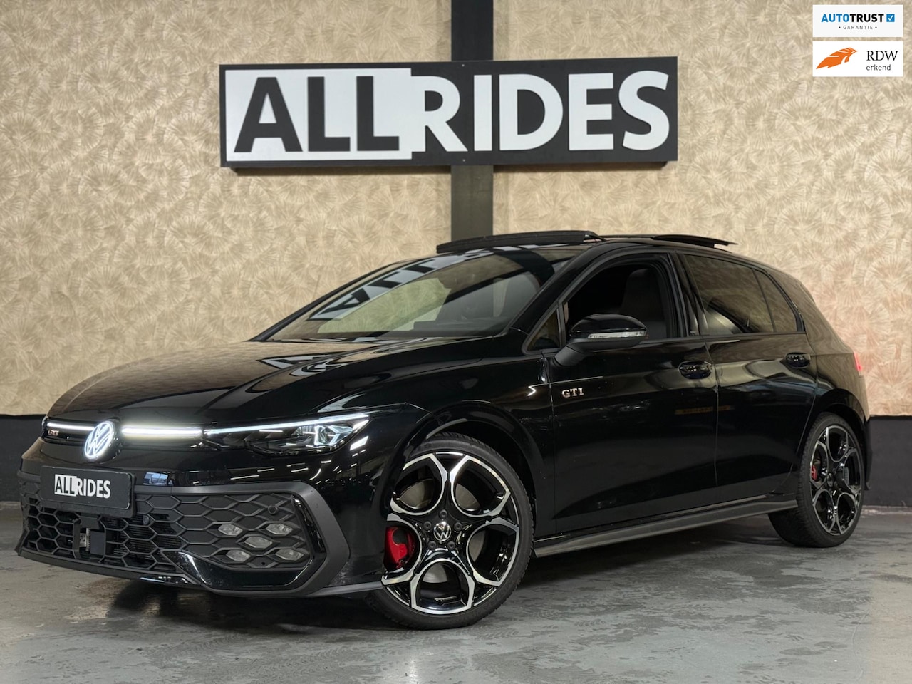 Volkswagen Golf - 2.0 TSI GTI 8.5 Facelift | HUD | Harman/Kardon | Camera | Pano - AutoWereld.nl