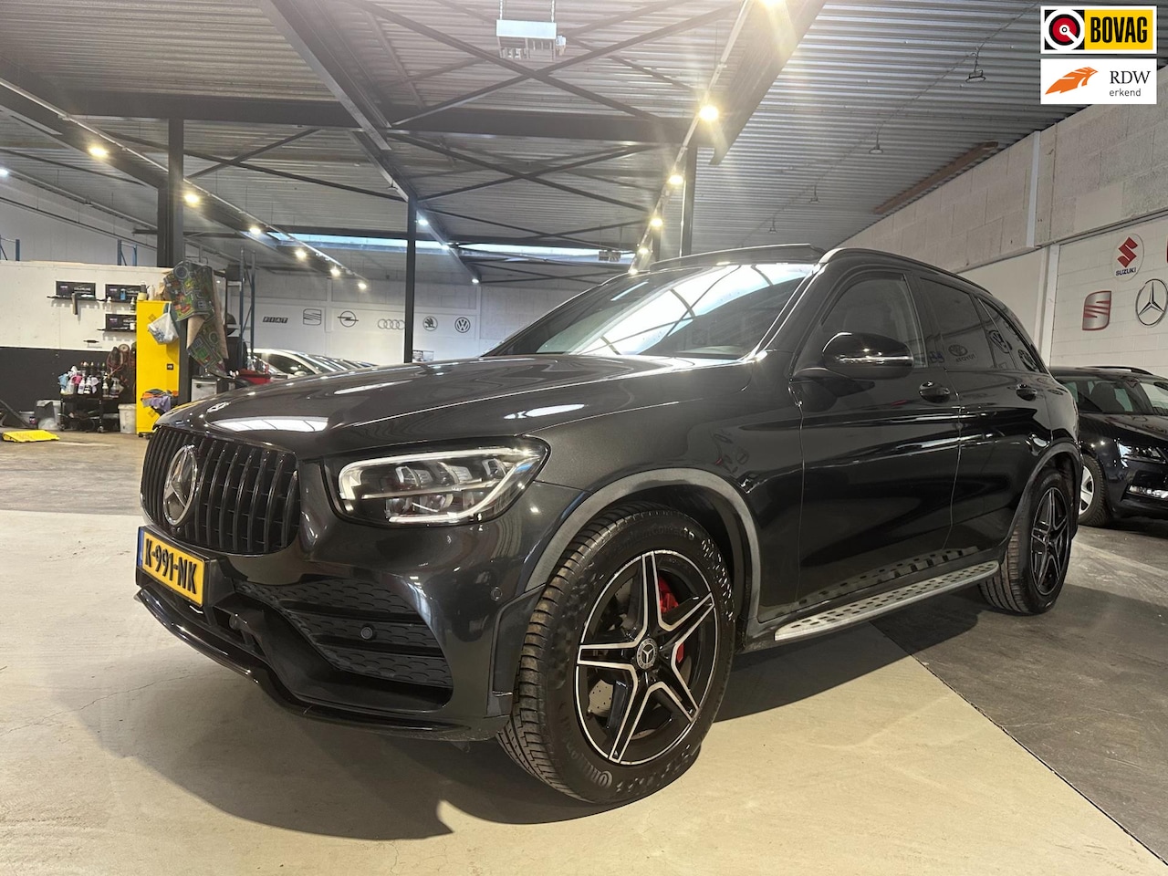 Mercedes-Benz GLC-klasse - 400d 4MATIC Premium Plus/Amg pakket/Panoramadak/Dealer onderhouden - AutoWereld.nl