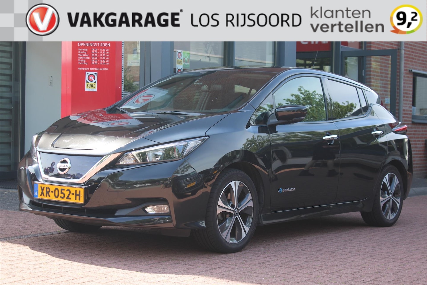 Nissan LEAF - EV 40kWh *N-Connecta* | Carplay | Trekhaak | Camera | Adaptive Cruise & Climate | Stoelver - AutoWereld.nl