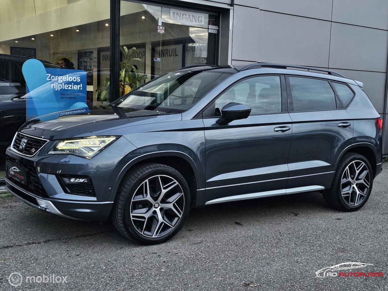 SEAT Ateca - 2.0 TSI FR 4DRIVE Panorama/360/Virtual/Beats/Trekhaak - AutoWereld.nl