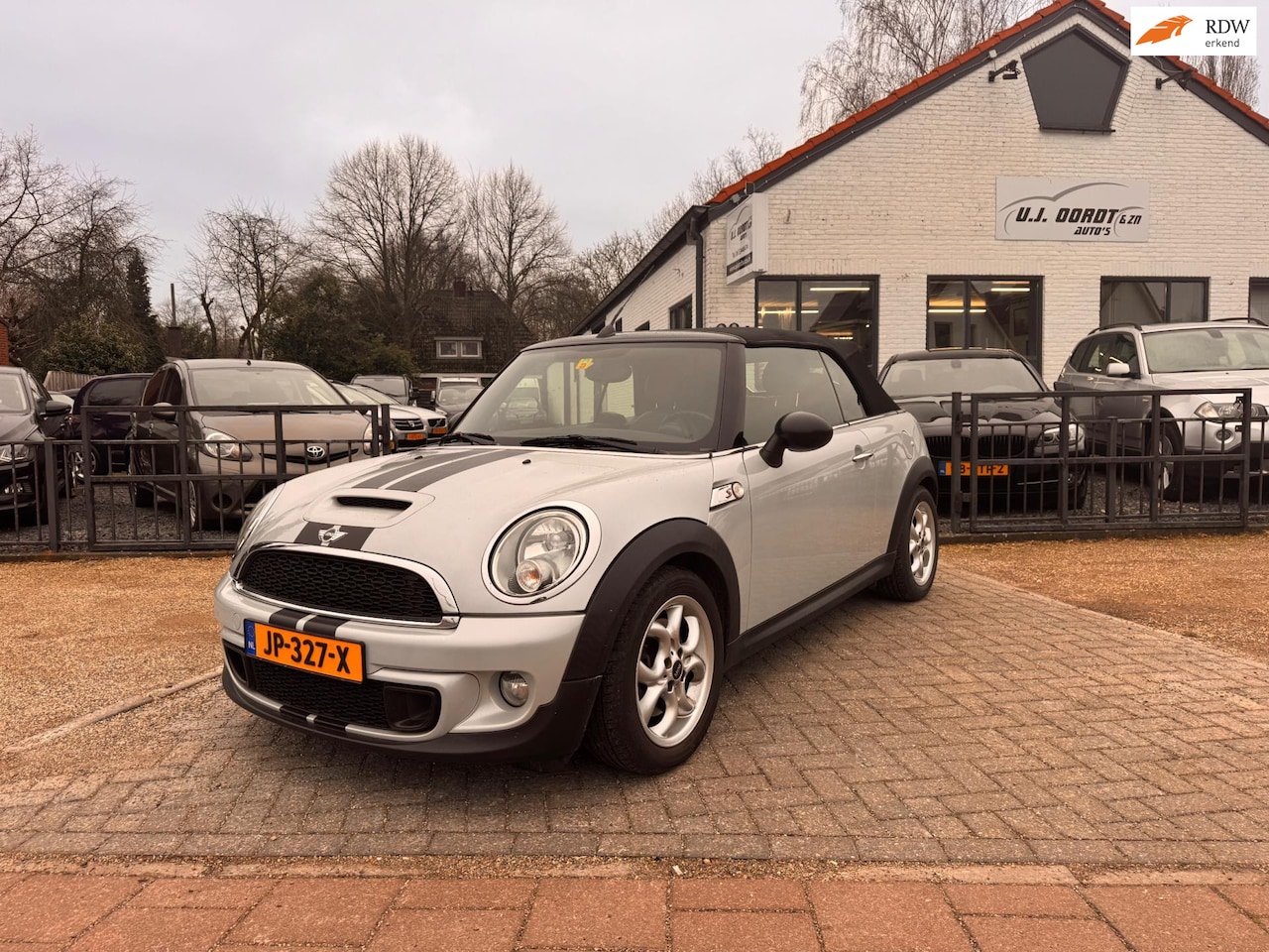MINI Cabrio - 1.6 Cooper S Chili 1.6 Cooper S Chili - AutoWereld.nl
