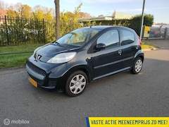 Peugeot 107 - 1.0-12V Sportium