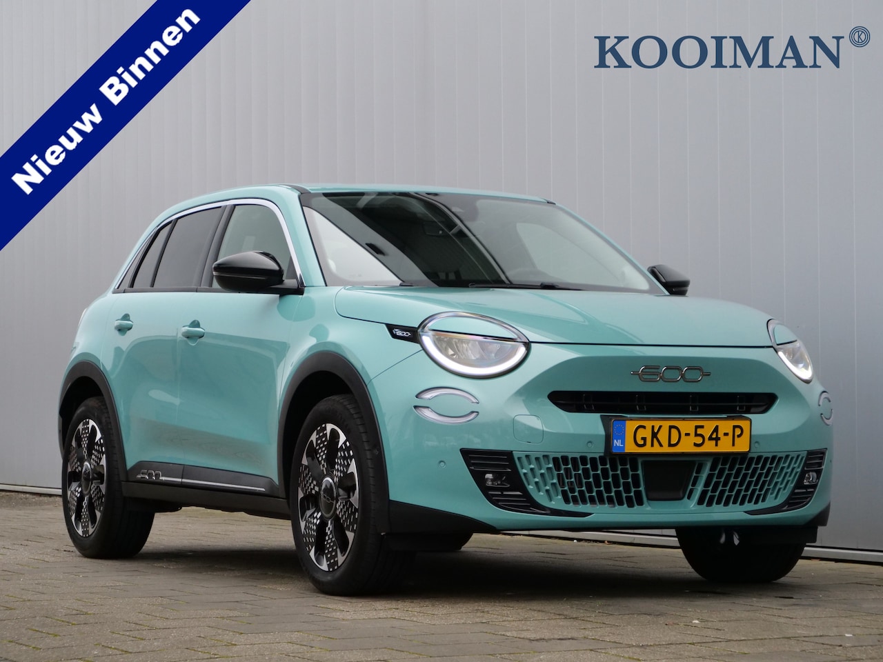 Fiat 600 - 1.2 Hybrid La Prima 100 Pk Automaat Navigatie / DAB / Apple Carplay / Camera / Leer - AutoWereld.nl