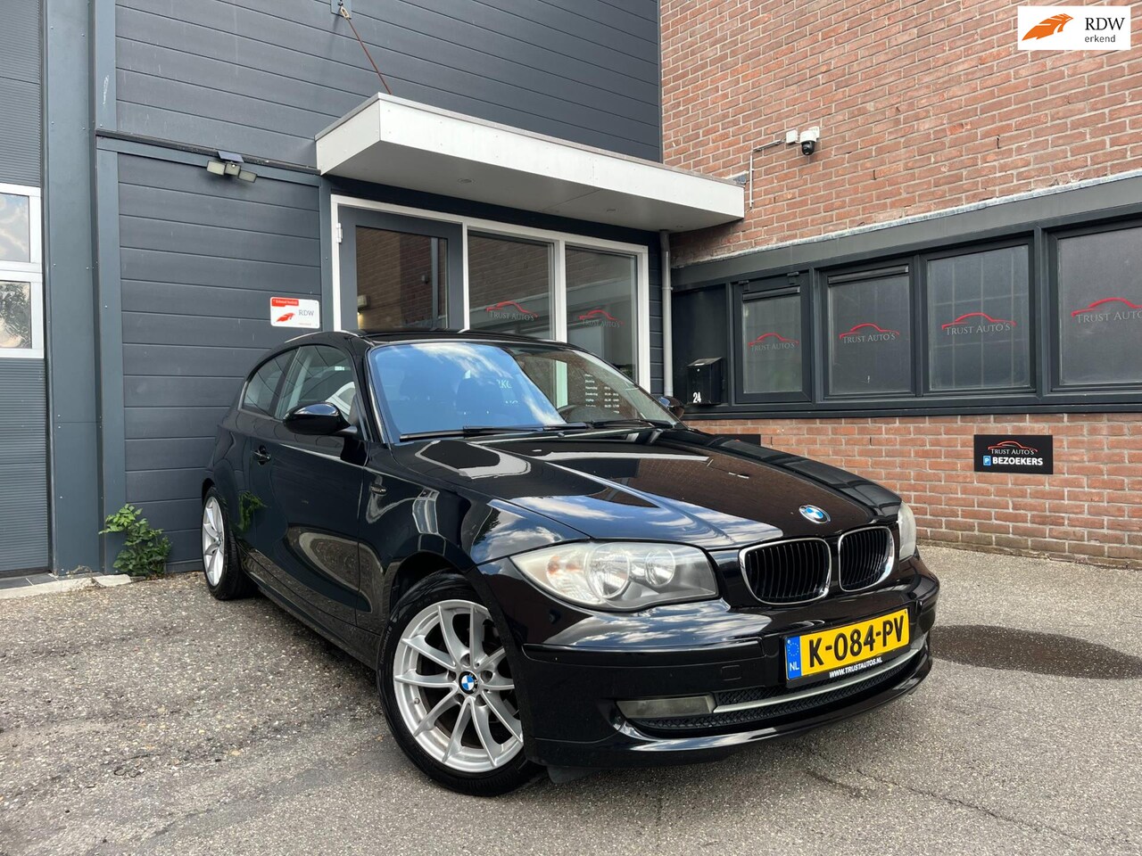 BMW 1-serie - 116i|Airco|Aux|Elek.pakket|Boekjes|2.sleutels - AutoWereld.nl