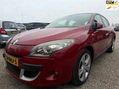 Renault Mégane - 1.6 Dynamique Zeer Nette Auto van echt oude man