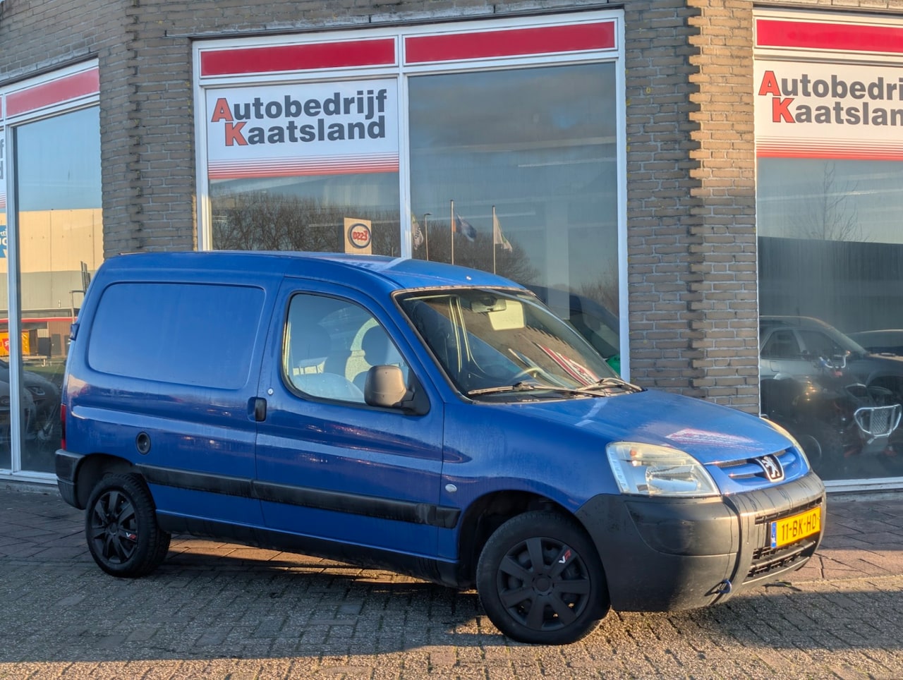 Peugeot Partner - 170C 1.9 D Avantage 170C 1.9 D Avantage - NIEUWE APK - - AutoWereld.nl