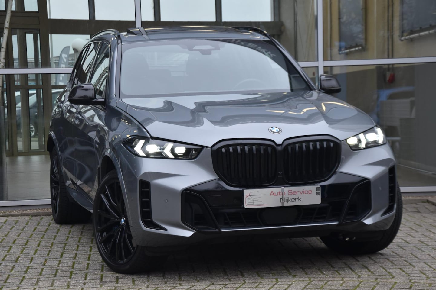 BMW X5 - XDrive30d M Sport Pano. dak Led Btw 1ste Eigenaar Dealer - AutoWereld.nl
