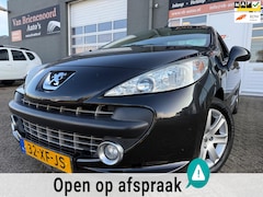 Peugeot 207 CC - 1.6 VTi Première met parkeersensoren en airco en cruise controle