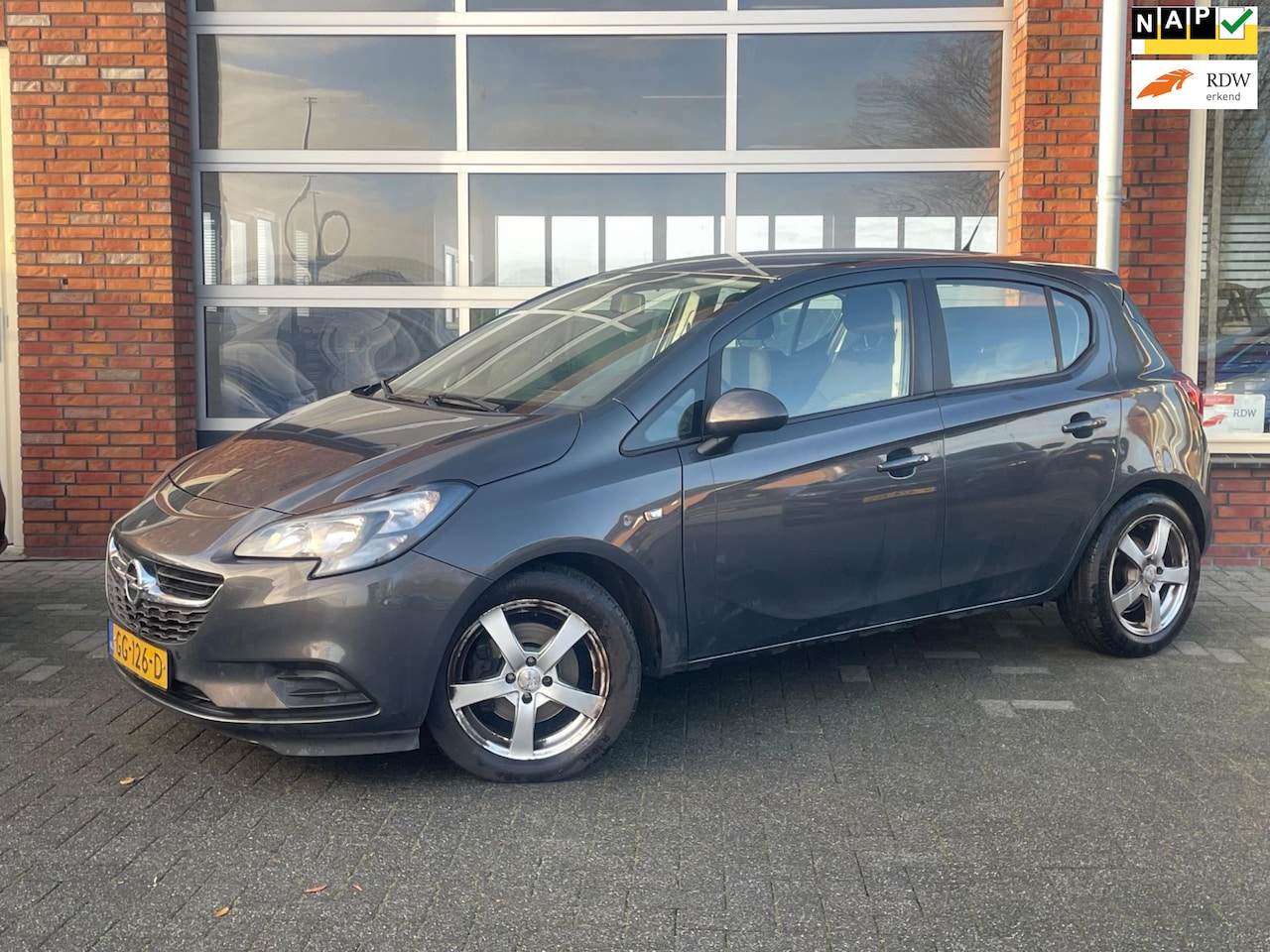 Opel Corsa - 1.0 Turbo Edition | Stuur- en stoelverwarming | Airco | Cruise Control | Trekhaak | 5 Deur - AutoWereld.nl