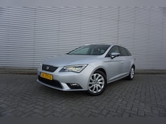 SEAT Leon ST - 1.0 EcoTSI Style Connect Climate / Navi / Cruise / Camera / Parkeersens. / Trekhaak / NAP