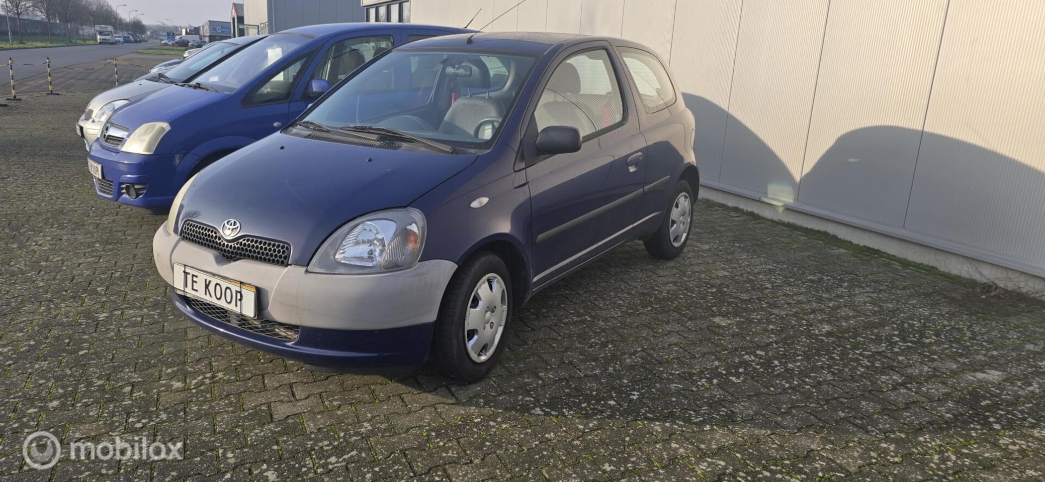 Toyota Yaris - 1.0-16V VVT-i Terra 1.0-16V VVT-i Terra - AutoWereld.nl