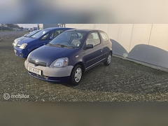 Toyota Yaris - 1.0-16V VVT-i Terra
