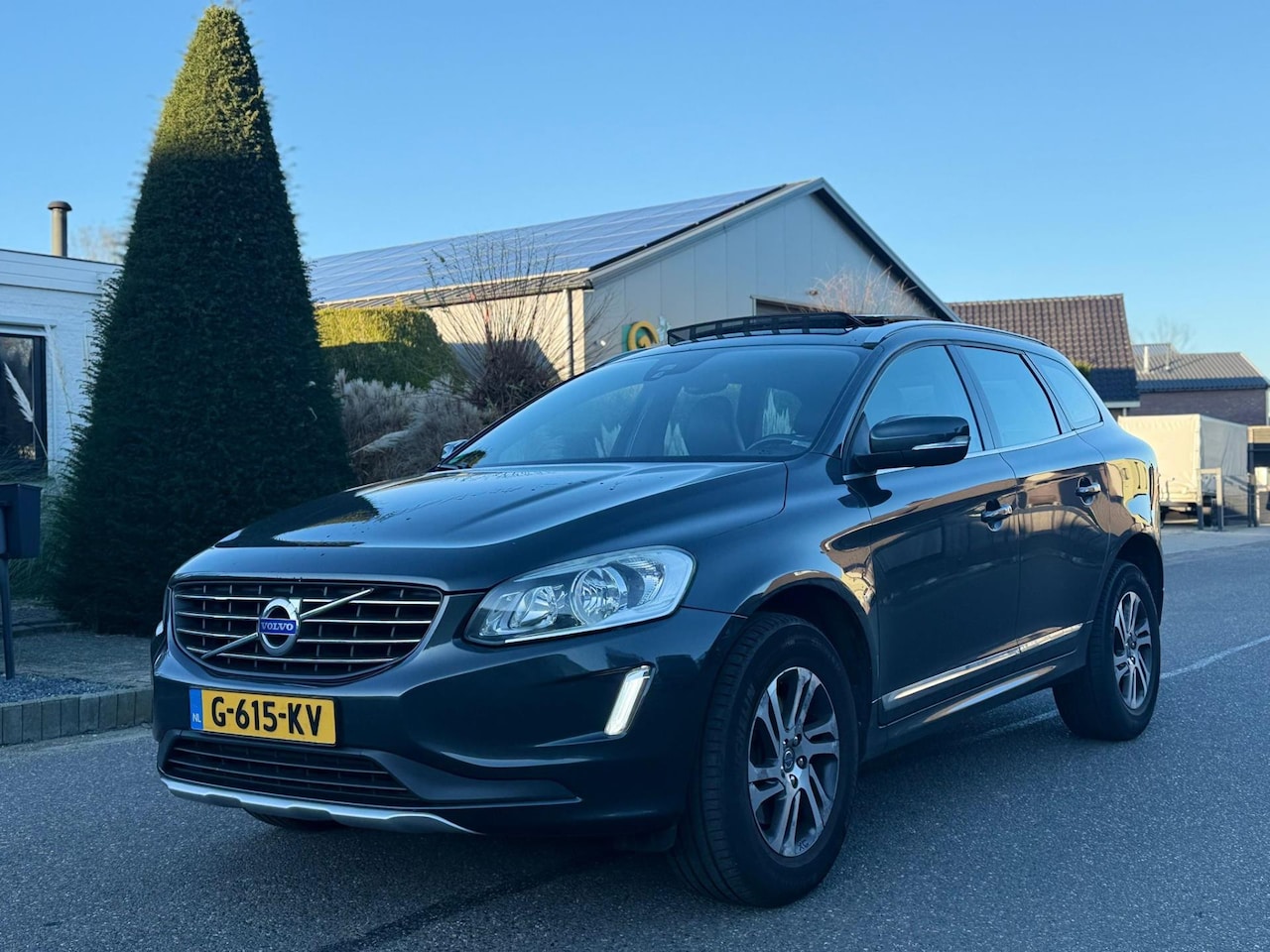 Volvo XC60 - 2.0 D4 FWD Ocean Race AUT 2015 Pano/Navi/Clima/Lmv - AutoWereld.nl