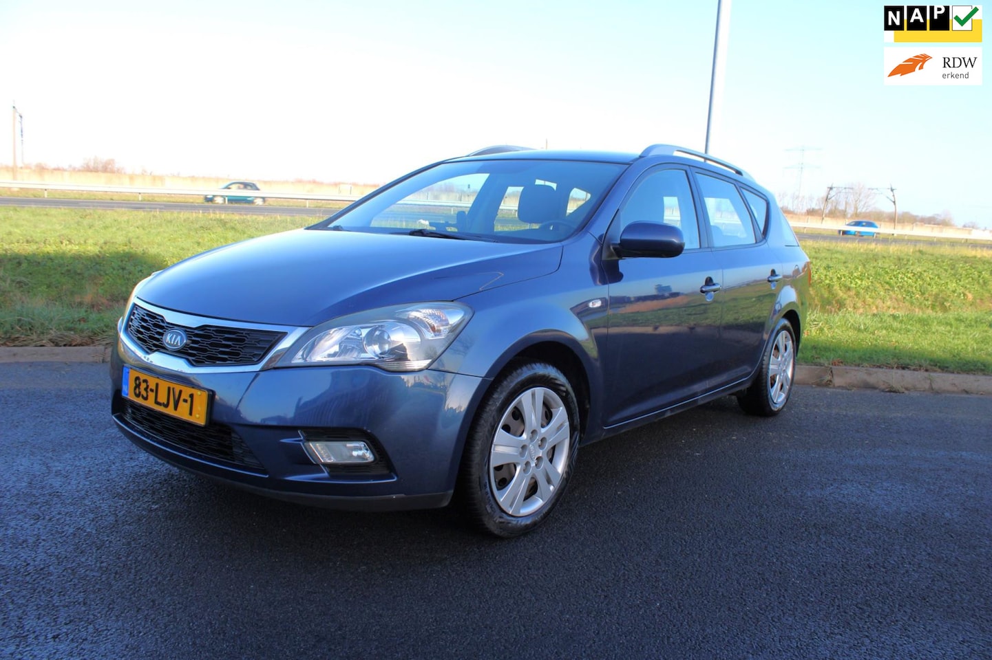 Kia Cee'd Sporty Wagon - 1.6 X-ecutive Airco APK 03-10-2026 - AutoWereld.nl