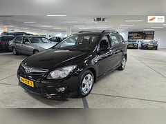 Hyundai i30 CW - 1.4i i-Drive Cool. Zeer mooie complete Auto