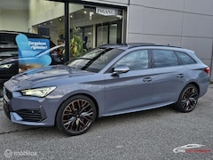 CUPRA Leon Sportstourer - 1.4 e-Hybrid VZ Performance Panorama/Keyless/245 PK