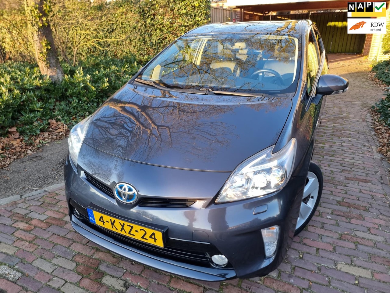 Toyota Prius - HYBRID 1.8 Dynamic Bns LED Xenon/JBL/Navi - AutoWereld.nl