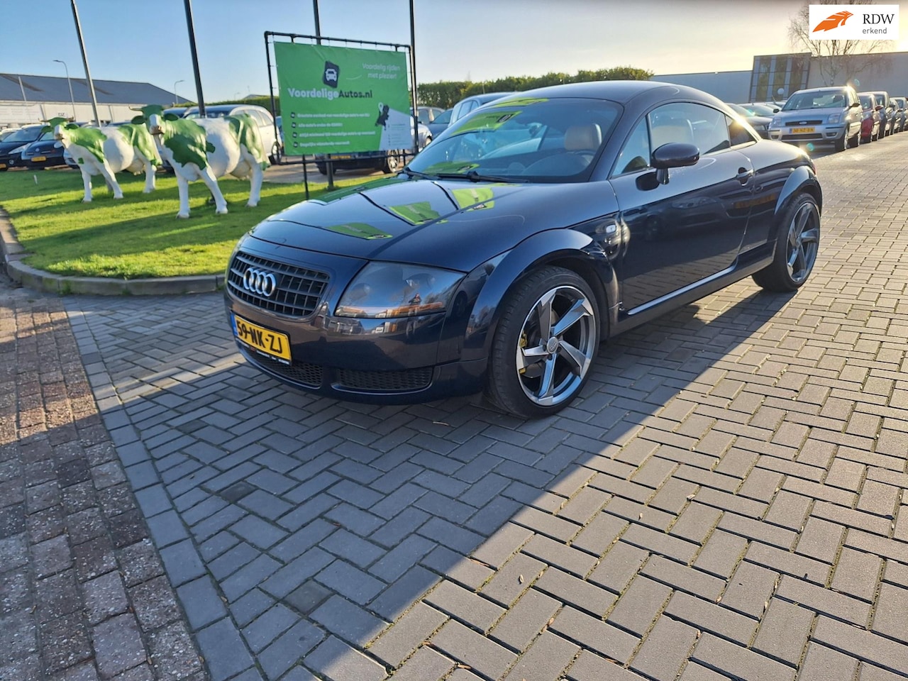 Audi TT - 1.8 5V Turbo Coupe / AUTOMAAT / BLOEDSNEL! - AutoWereld.nl