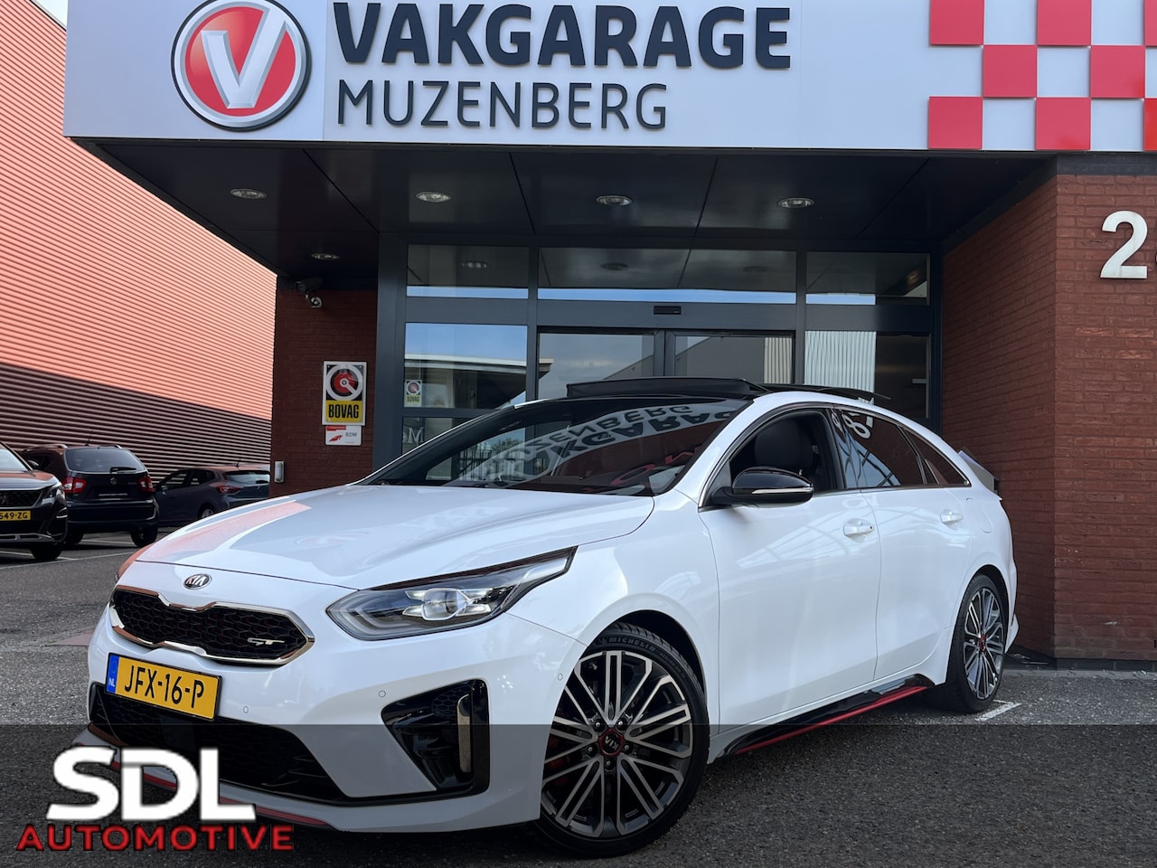 Kia Pro cee'd - 1.6 T-GDI GT // FULL LED // PANO/SCHUIFKANTELDAK // ADAPTIV CRUISE // NAVI + CARPLAY // CA - AutoWereld.nl