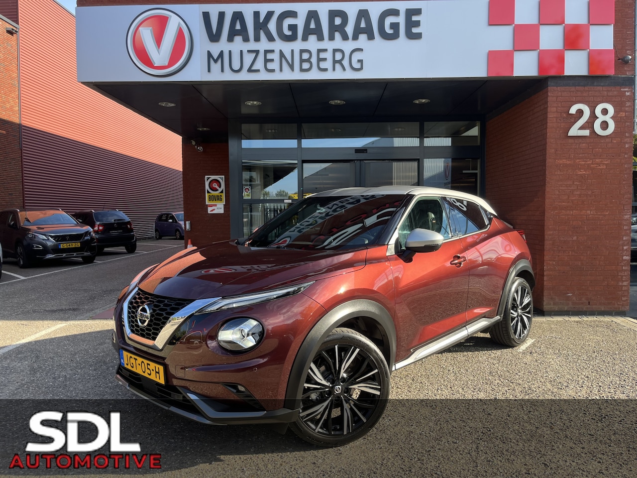 Nissan Juke - 1.0 DIG-T N-Design // ADAPT. CRUISE // BOSE AUDIO // LEDER-ALCANTARA // 360 CAMERA // DODE - AutoWereld.nl