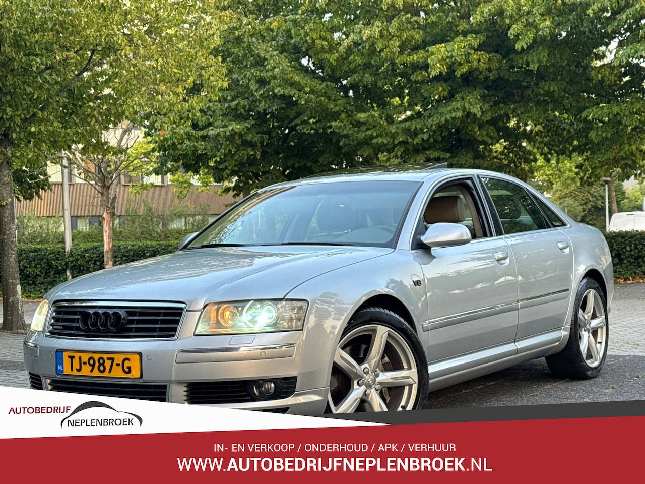 Audi A8 - 4.2 quattro Lang Pro Line V8 340PK+ Quattro 20”S8-Pano-Xen! - AutoWereld.nl