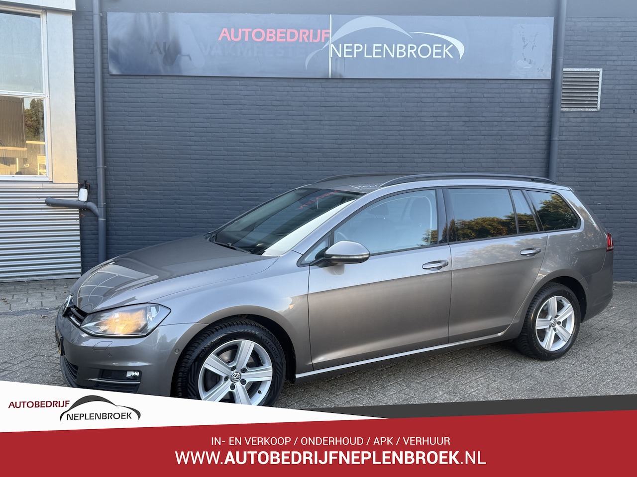 Volkswagen Golf Variant - 1.4 TSI Comfortline Bj 2014 Stoelverwaming,Trekhaak,Cruise,Navi Dealer onderhouden - AutoWereld.nl