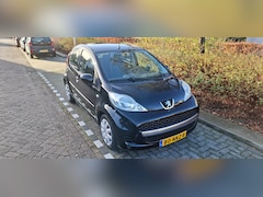 Peugeot 107 - 1.0-12V XS Airco NW apk en beurt gehad elektrische pakket