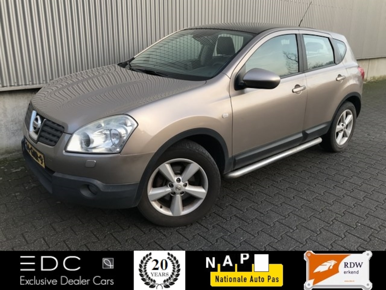 Nissan Qashqai - 2.0 Automaat Leder | Panoramadak | Navigatie | Camera | NAP Etc. - AutoWereld.nl