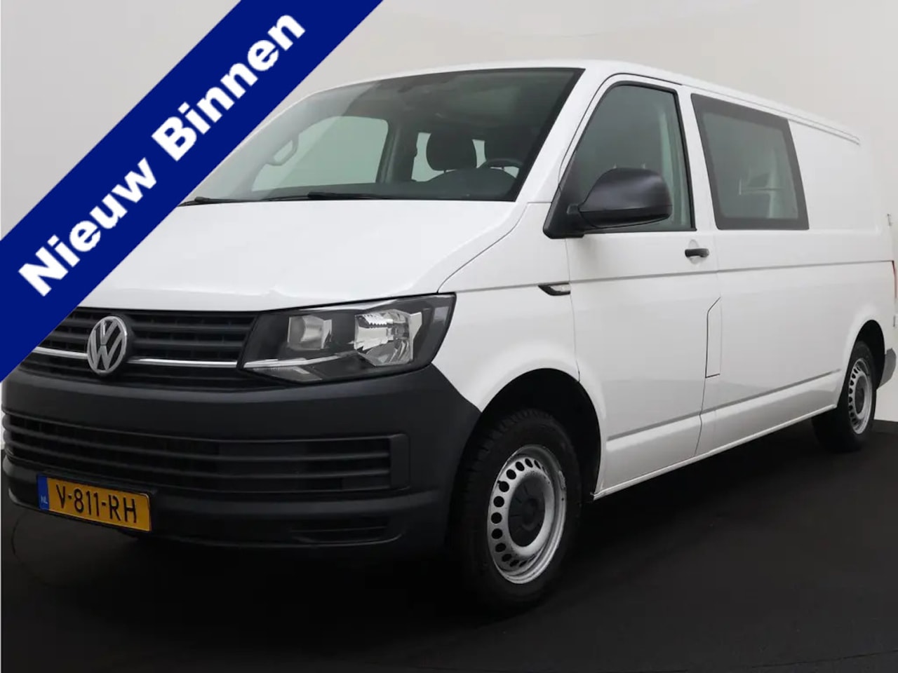 Volkswagen Transporter - 2.0 TDI L2H1 DC 2018 km 84.000 Nap 1e eigenaar Trekhaak,Airco,Cruise,Cv Dealer onderhouden - AutoWereld.nl