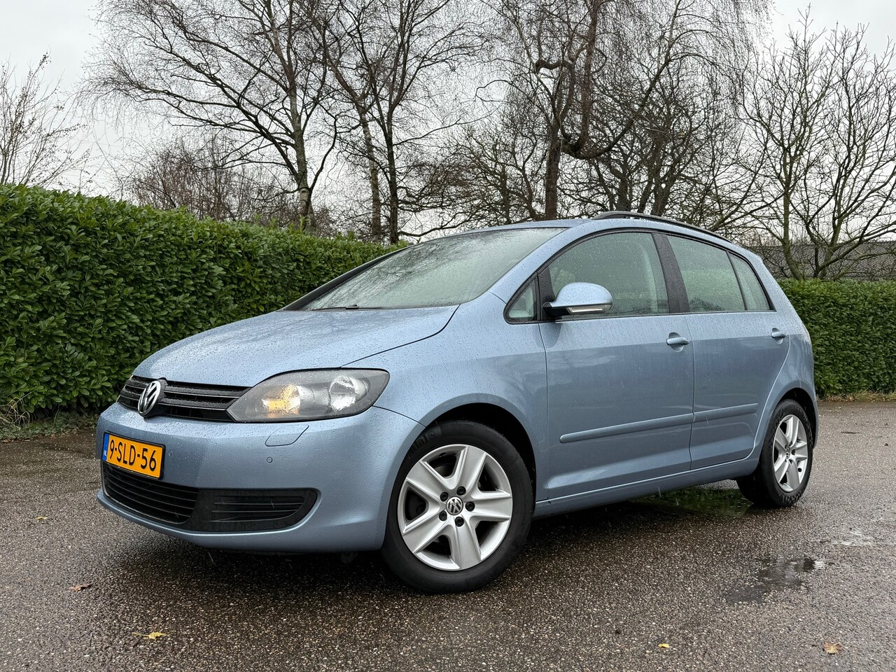 Volkswagen Golf Plus - 1.4 TSI Highline Automaat | Navi | Trekhaak |Stoelverwarming | Clima | 16" Velgen | Velour - AutoWereld.nl