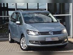 Volkswagen Sharan - 2.0 TSI Highline 7p DSG Airco Nav. Pano Automatisch Inparkeer Lijn Assist Led Trekhaak Deu