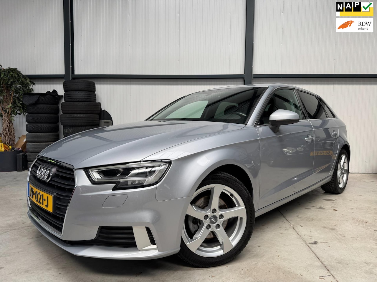 Audi A3 Sportback - 30 TFSI Sport Edition S-Tronic - AutoWereld.nl